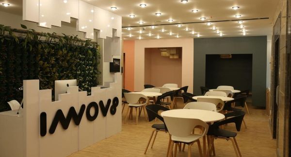 Read more about the article Work @ OYO CoWorking spaces | Stay at OYO Rooms & Order food from OYO F&B Brands !!